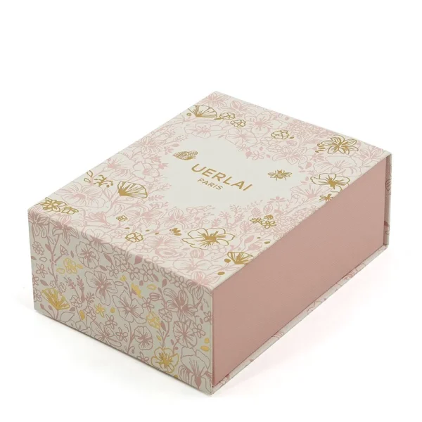 Custom-Premium-Gift-Packaging-Boxes-For-Brand-Presentation